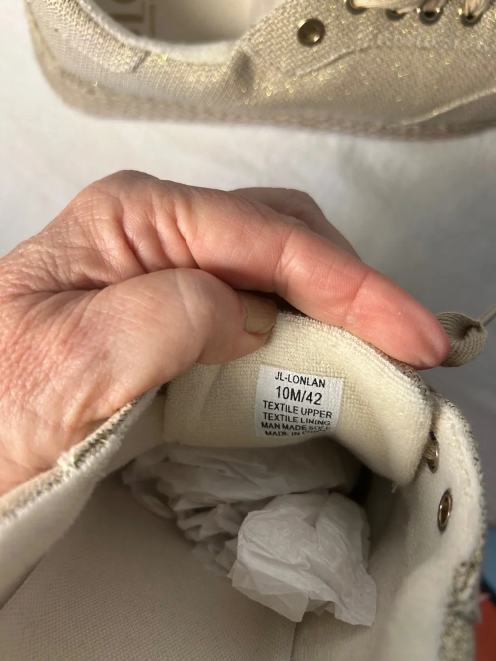 JLO Jennifer Lopez Lonlan Comfort Sneakers Women's Size 10M Tan/gold